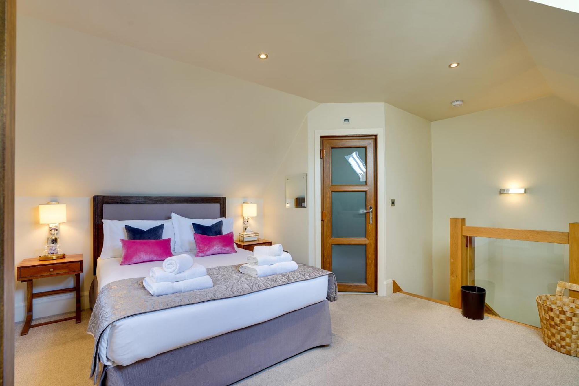 Garden Stable At Hallsteads: Luxury Stone Cottage, With Parking
